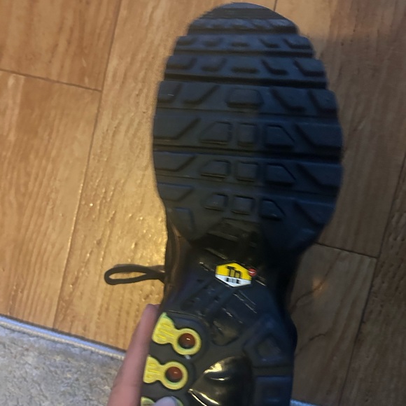 Comme neuf aucun défaut et ses une vrais - Picture 5 of 7